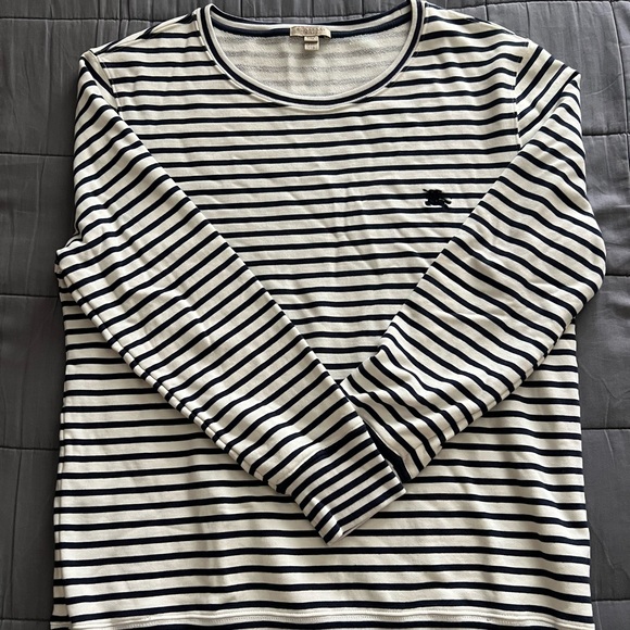 Burberry Other - Vintage Burberry Navy and Cream Striped Knit crewneck